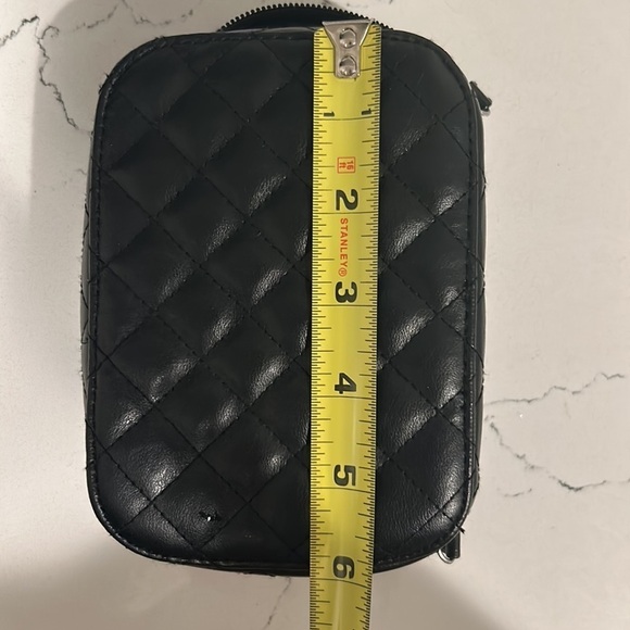 Trish McEvoy small planner - Picture 5 of 7